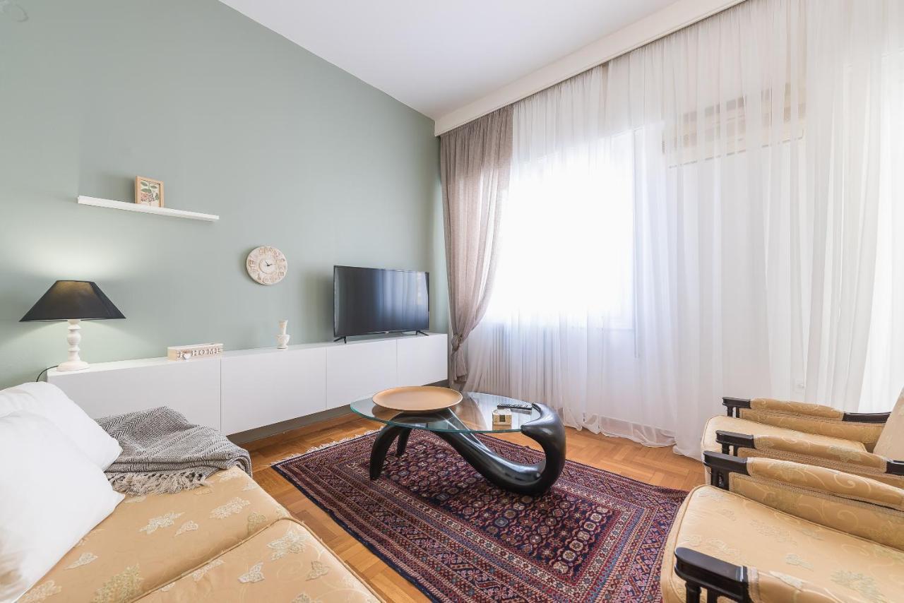 Apartamento Sophisticated Family House With Acropolis View Atenas Exterior foto